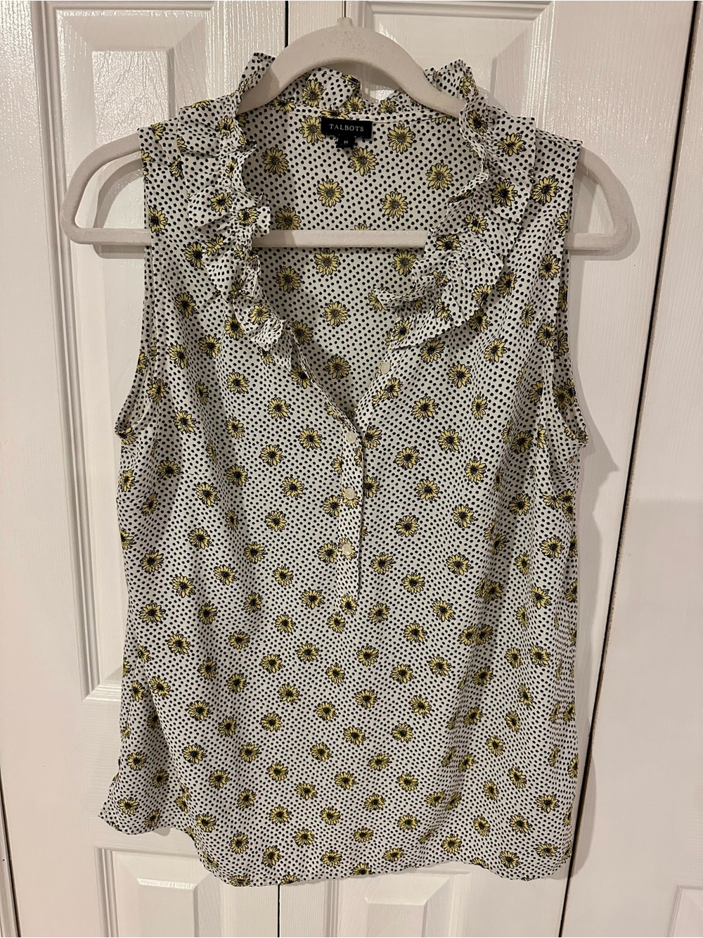 Talbots Sunflower Sleeveless Ruffle Collar Dot Top